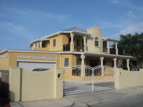 Apartments in Maya's Bajan Villas